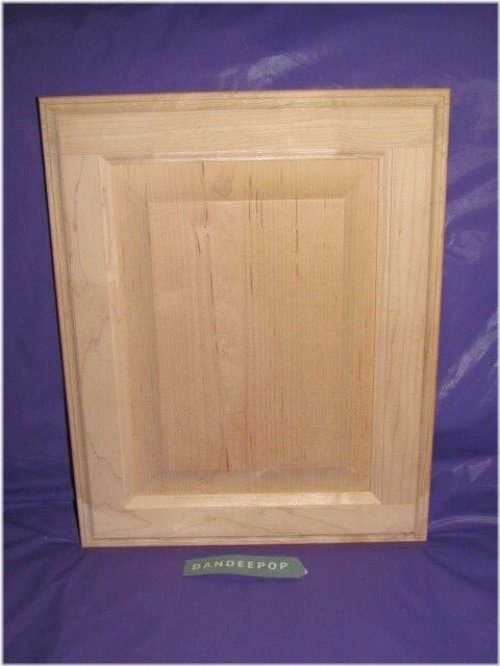 Maple Raised Panel Door