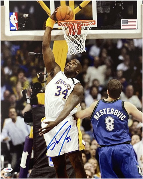 Lakers Dunk Photo Signed by Shaquille O'Neal with PSA/DNA Hologram